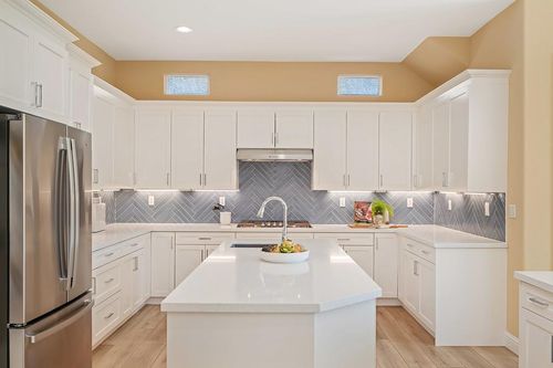 1828 Swinton Dr, Folsom, CA, 95630-6125 | Card Image
