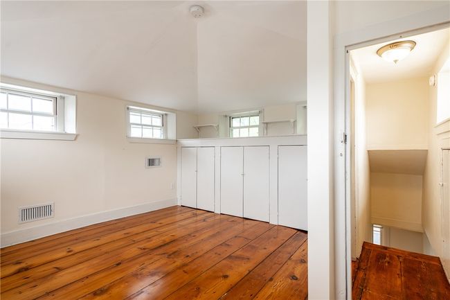 85 John St, House other with 5 bedrooms, 2 bathrooms and 2 parking in Providence RI | Image 31
