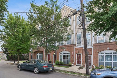 apt-103-265 Custer Ave, Jersey City, NJ, 07305-1750 | Card Image