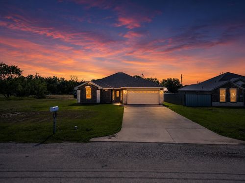 1007 Sw 2nd Ave, Mineral Wells, TX, 76067-6323 | Card Image