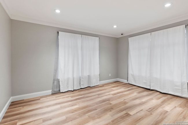 6905 West Ave, Home with 0 bedrooms, 0 bathrooms and null parking in Castle Hills TX | Image 21