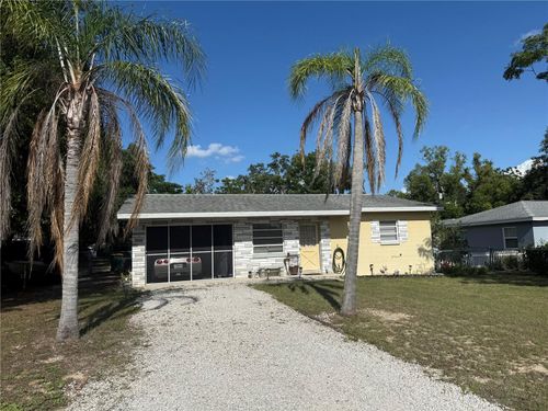 37 Pine Street, Eustis, FL, 32726 | Card Image