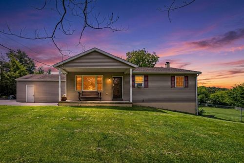 520 Schoolhouse Rd, BERNVILLE, PA, 19506-8675 | Card Image