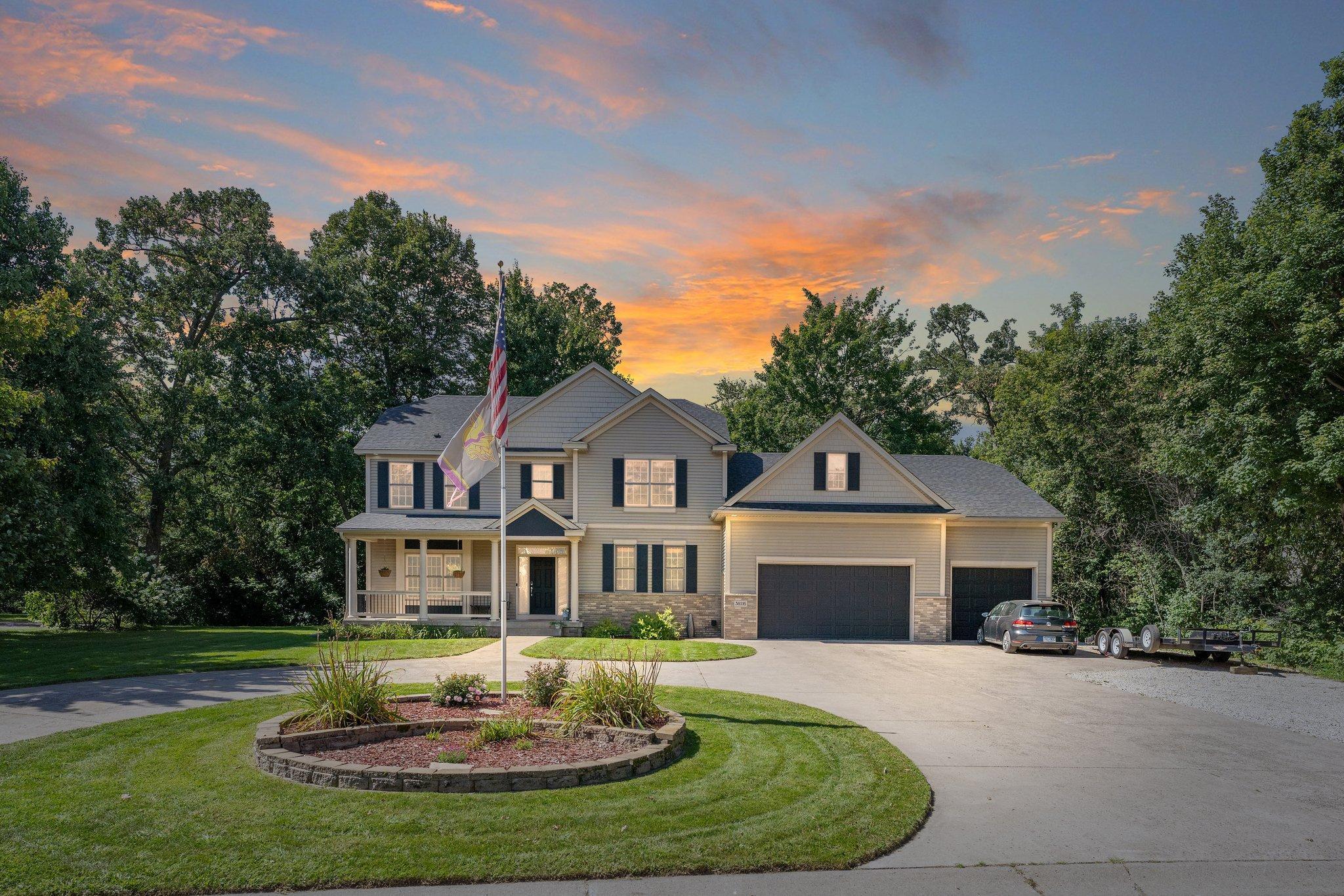 Everton Ave, North Branch, MN 55056