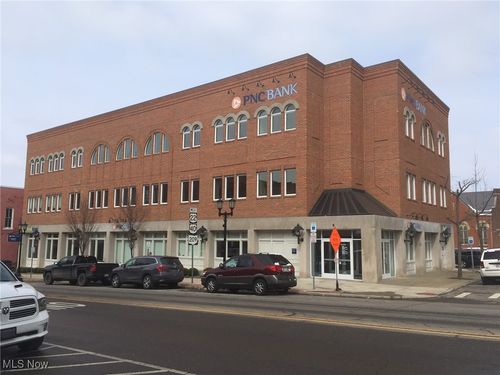 749 Wheeling Ave, Cambridge, OH, 43725-2331 | Card Image