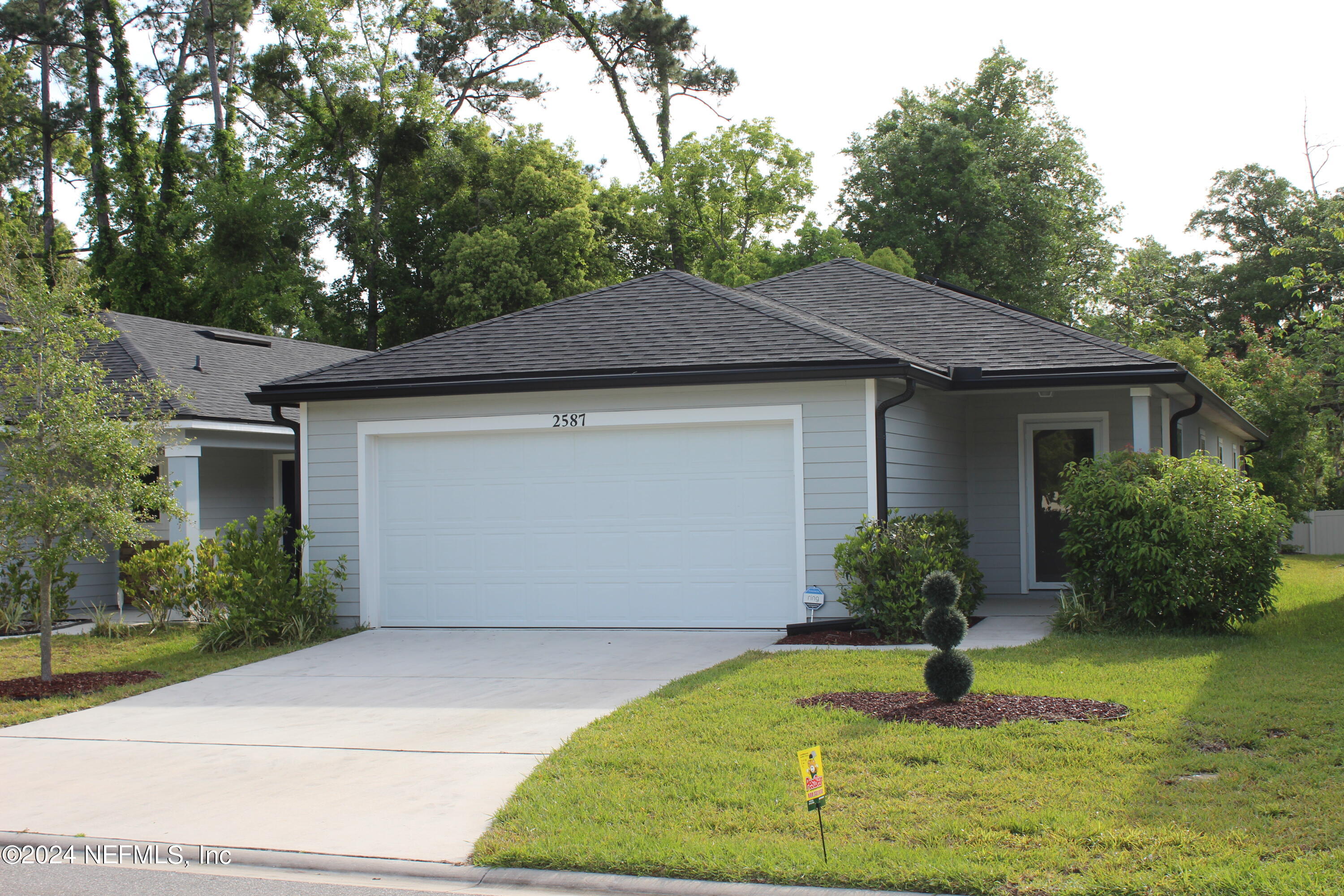 Glory Trl, Jacksonville, FL 32210