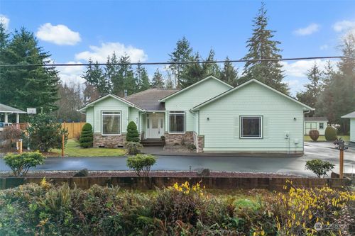 628 Linkshire Drive, Aberdeen, WA, 98520 | Card Image