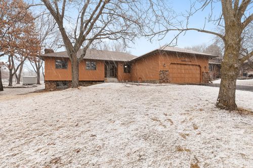 1954 W Highview Dr, Sauk Rapids, MN, 56379-2612 | Card Image