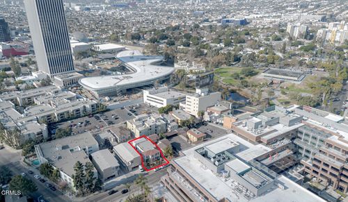 741 S Curson Ave, Los Angeles, CA, 90036 | Card Image