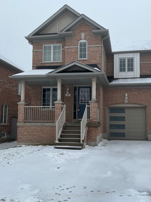 385 Conover Ave, Aurora, ON, L4G0J1 | Card Image