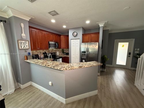 6580-6580 Catalina Ln, Tamarac, FL, 33321-5543 | Card Image