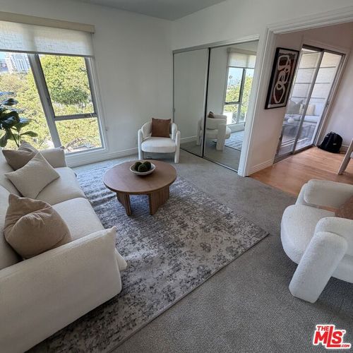 202-1328 Havenhurst Dr, West Hollywood, CA, 90046-4500 | Card Image