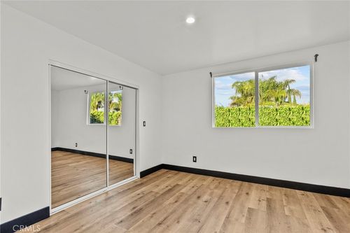 12865 Norris Ave, Sylmar, CA, 91342-3834 | Card Image