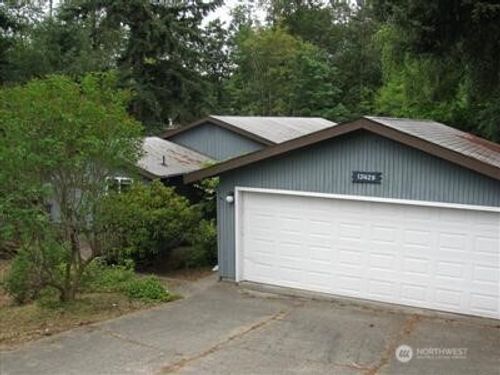 13429 173rd Ave Se, Renton, WA, 98059-7016 | Card Image