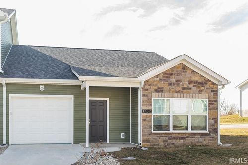 1237 W Rangeview Cir, Bloomington, IN, 47403-4685 | Card Image