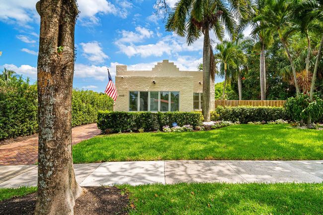 813 Avon Rd, House other with 4 bedrooms, 2 bathrooms and null parking in West Palm Beach FL | Image 42