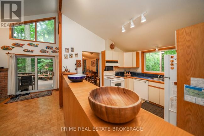 9919 Pinery Lane, House other with 5 bedrooms, 3 bathrooms and 6 parking in Grand Bend ON | Image 12