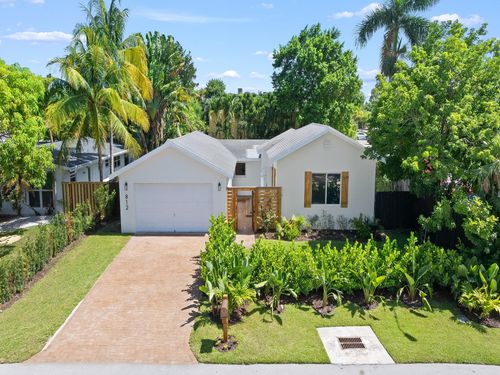 812 Nw 26th St, Wilton Manors, FL, 33311-3043 | Card Image