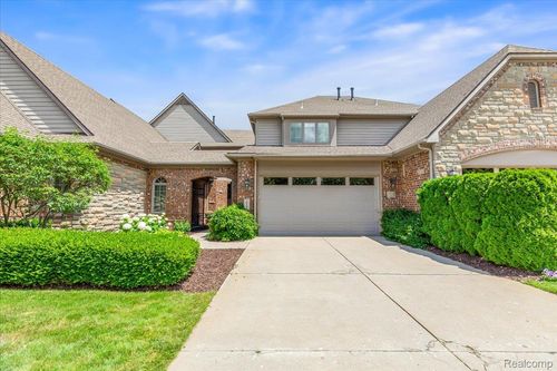 10743 Waterfall Ct, South Lyon, MI, 48178-8045 | Card Image