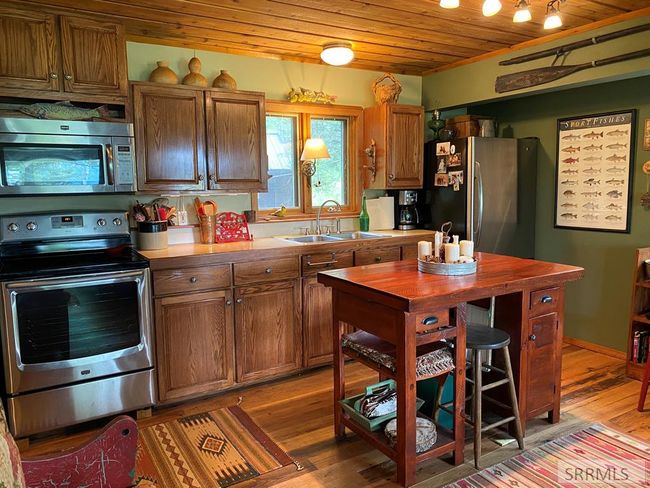 3628 Meadow View Ln, House other with 2 bedrooms, 2 bathrooms and null parking in Island Park ID | Image 10