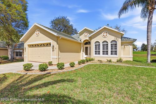 9037 Penelope Dr, Weeki Wachee, FL, 34613-4008 | Card Image