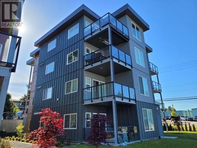 7175 Duncan St, Condo with 2 bedrooms, 2 bathrooms and null parking in Powell River BC | Image 2