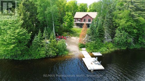 98 Lynx Dr, Kearney, ON, P0A1M0 | Card Image