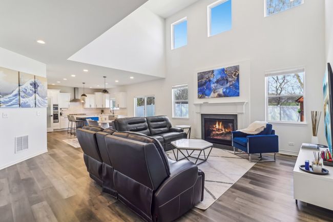 1342 Highpoint Ct, House other with 5 bedrooms, 5 bathrooms and 2 parking in Bartlett IL | Image 12