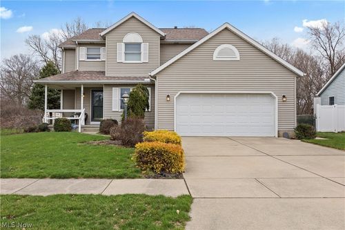 856 Tappan Circle, Vermilion, OH, 44089 | Card Image