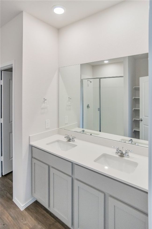 361 Sandringham Loop, House other with 4 bedrooms, 3 bathrooms and 2 parking in Uhland TX | Image 23