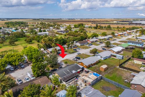 817 Ne 20th St, Belle Glade, FL, 33430-2265 | Card Image