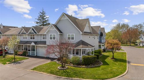 1 Clubhouse Circle, Islip, NY, 11722 | Card Image