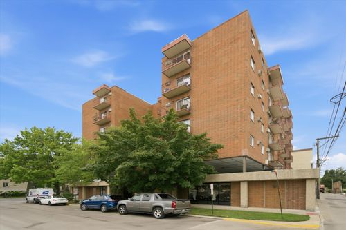 710-7830 W North Ave, Elmwood Park, IL, 60707-3539 | Card Image