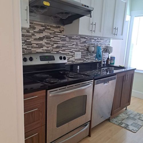 1 Newton Ave, Quincy, MA, 02170-3801 | Card Image