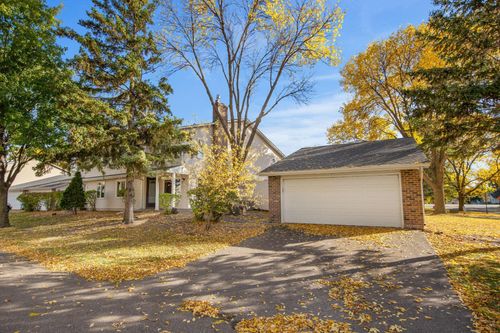 9340 Ranchview Ln N, Maple Grove, MN, 55369-4419 | Card Image