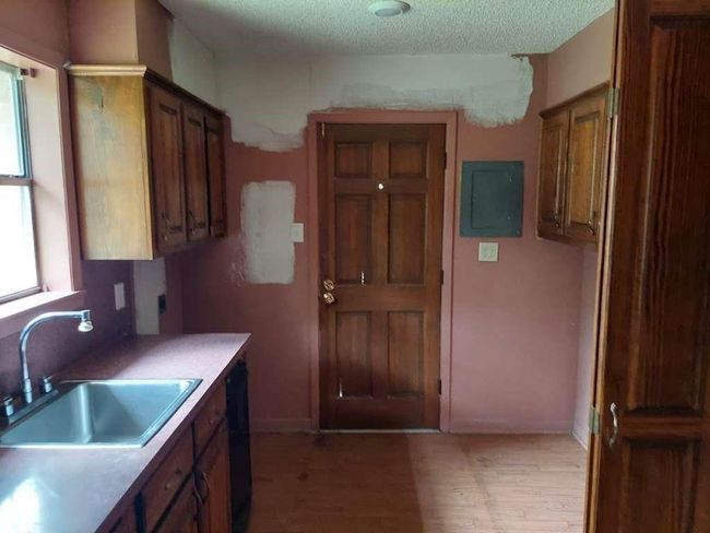 2704 Park Dr, House other with 3 bedrooms, 2 bathrooms and 2 parking in Marshall TX | Image 14