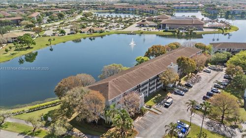 apt-106a-1251 Sw 134th Way, Pembroke Pines, FL, 33027-1819 | Card Image