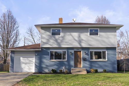 2980 Barbee Ave, Grove City, OH, 43123-2302 | Card Image