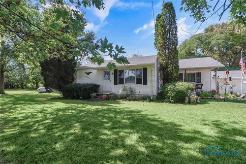 541 Temple Rd, Curtice, OH, 43412-9739 | Card Image