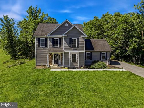 80 Merkaba Way, Martinsburg, WV, 25404-1124 | Card Image