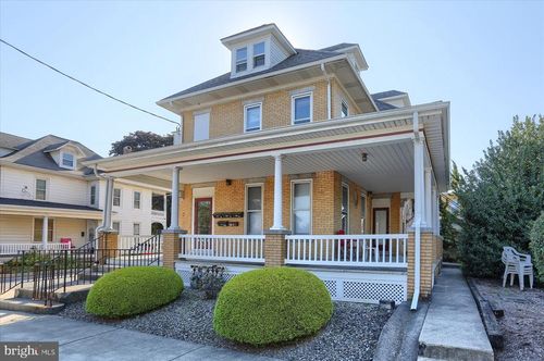 2-50 E Maple St, PALMYRA, PA, 17078-2491 | Card Image