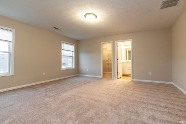 5621 Camden Dr, House other with 4 bedrooms, 3 bathrooms and null parking in Newburgh IN | Image 17