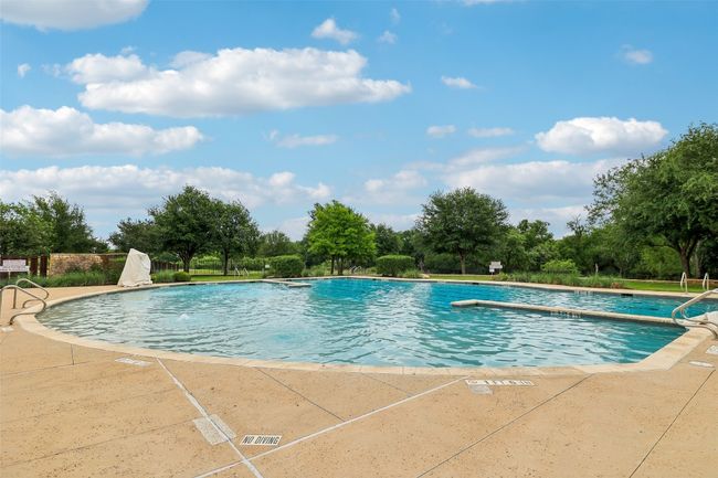 Community Amenities | Image 34