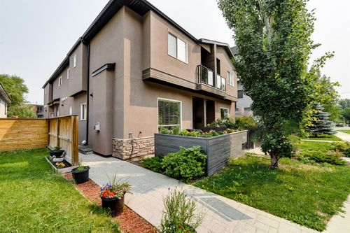 2-2008 12 Ave Sw, Calgary, AB, T3C0S1 | Card Image