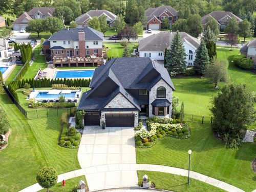20642 Orchard Ct, Frankfort, IL, 60423-8982 | Card Image