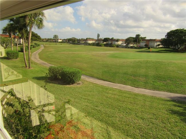 APT-201 - 105 Spring Lake Ct, House attached with 2 bedrooms, 2 bathrooms and null parking in Vero Beach FL | Image 25