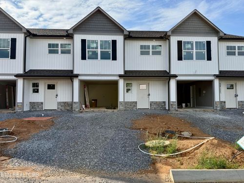 3525 Lynn Ave, Knoxville, TN, 37921-3553 | Card Image