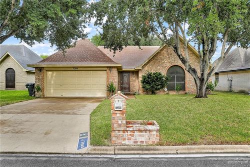 7504 N 21st St, McAllen, TX, 78504-5649 | Card Image