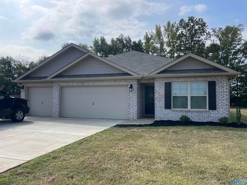 150 Meadow Ridge Dr, Hazel Green, AL, 35750-9809 | Card Image