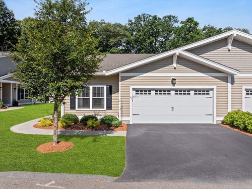 87-87 Rogerson Xing, Uxbridge, MA, 01569-1235 | Card Image
